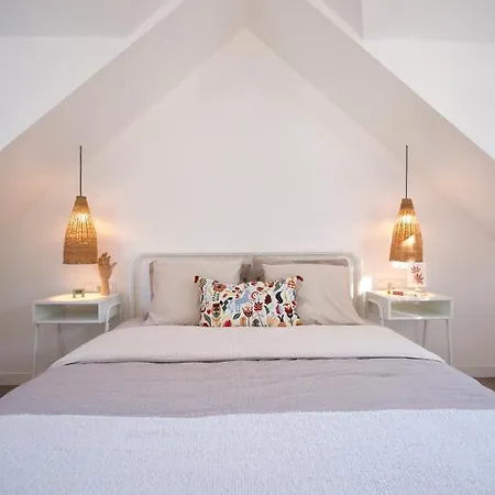 Nubu House *